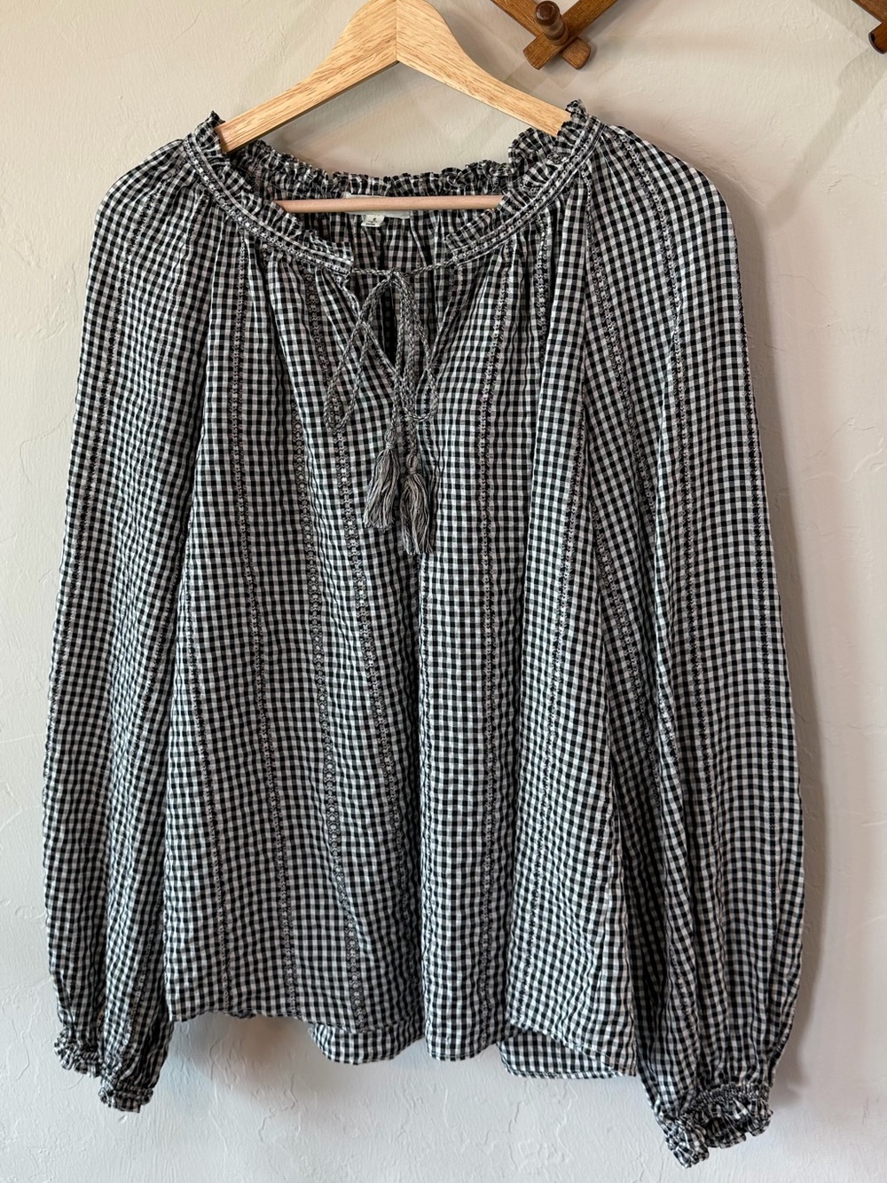 Max Studio Black and White Gingham Peasant Blouse